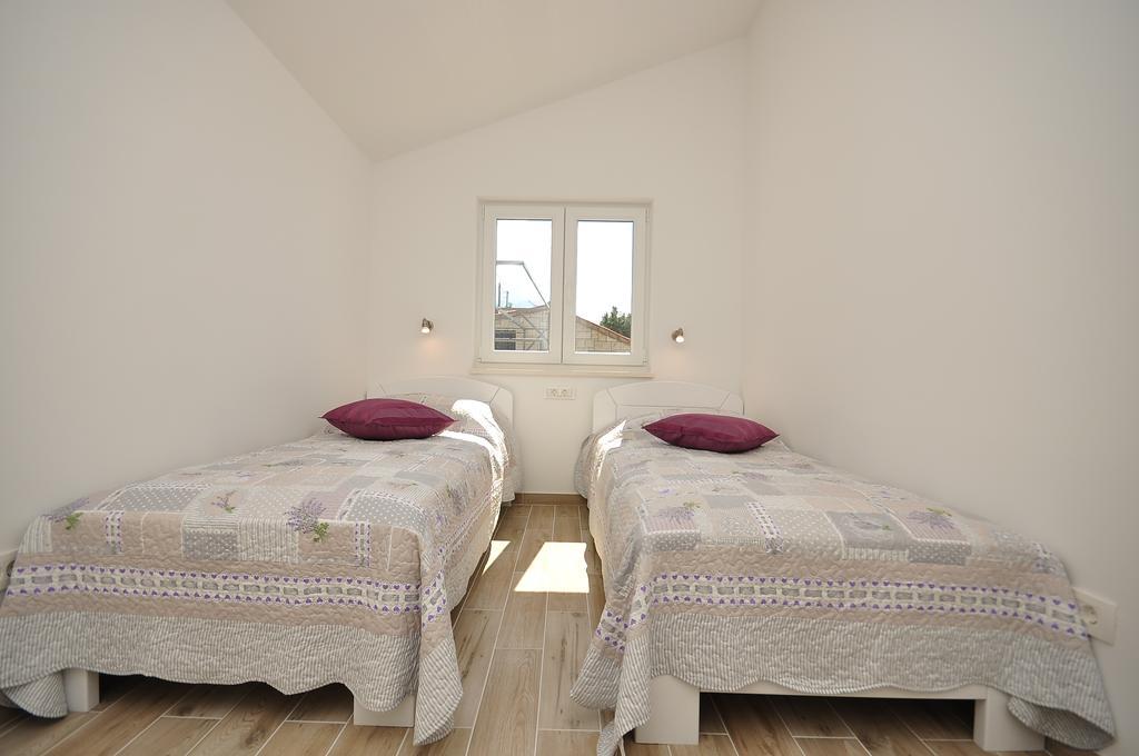 Apartments Rose Pisak Εξωτερικό φωτογραφία